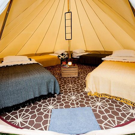 Nine Yards Bell Tents At The Tt - Каслтаун Екстер'єр фото